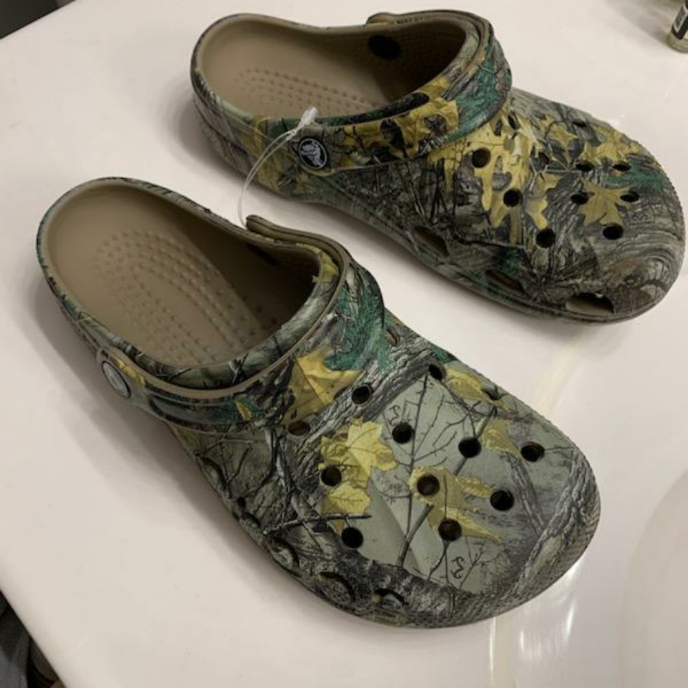 Realtree Baya Crocs